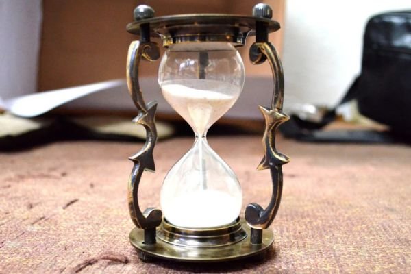 wedding anniversary gifts for husband then a classic hourglass