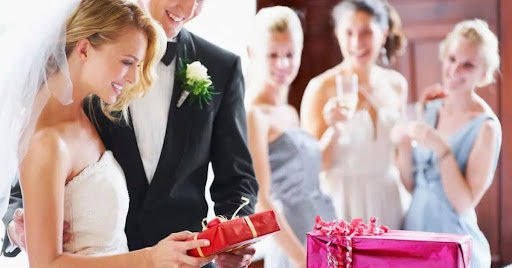 Perfect Gifts for Newlyweds